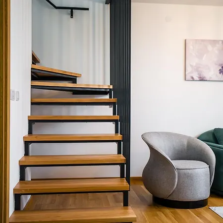 View 43 شقة أراندجيلوفاك