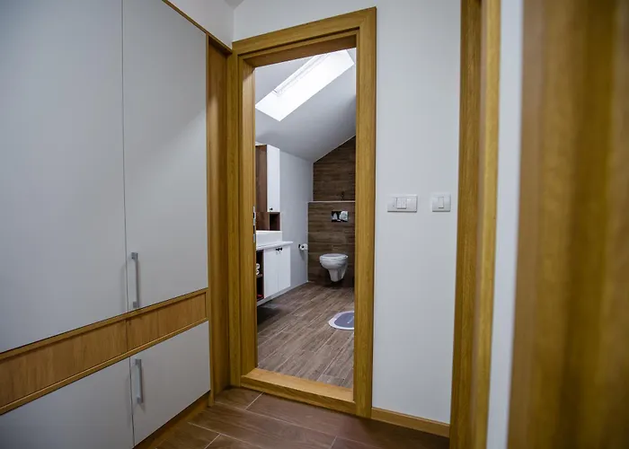 View 43 Apartamento Arandjelovac